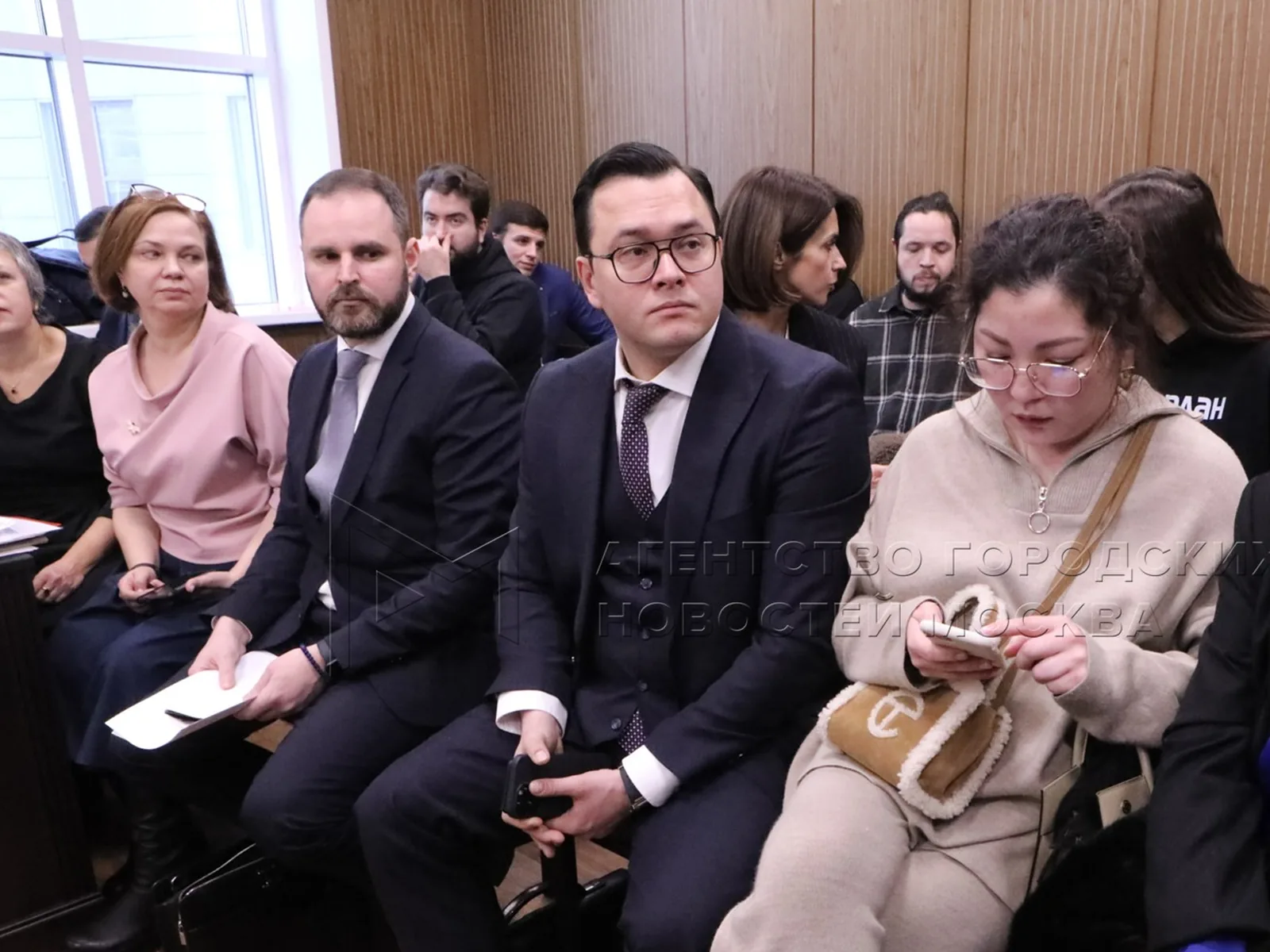 Владимир Ковалев, руководитель рабочей группы по делу, основатель и управляющий партнёр ООО «Ковалев и партнеры», в зале Тверского районного суда Москвы на заседании по делу «Тушите свет», 22 декабря 2022 года